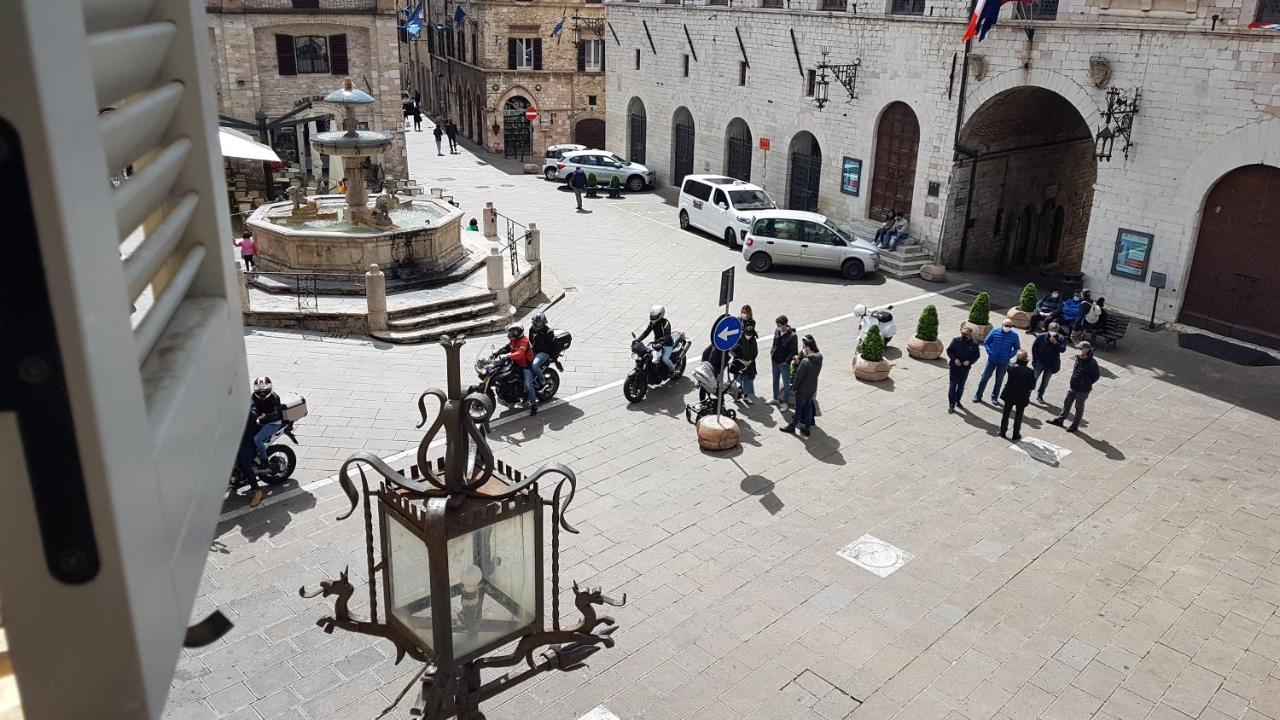 Palazzo Bozzoni Assisi Boutique Apartments Εξωτερικό φωτογραφία